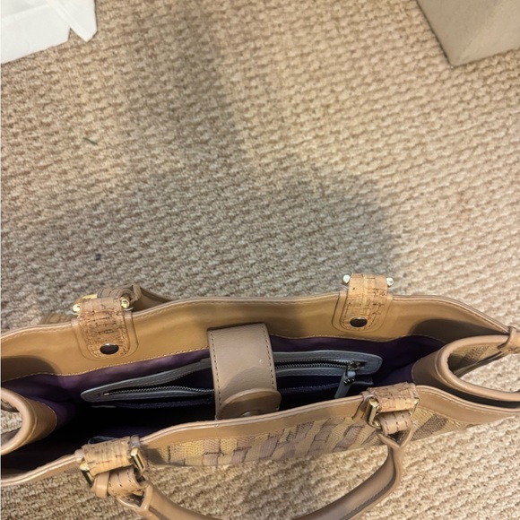 Henri Bendel Bag - Picture 7 of 12